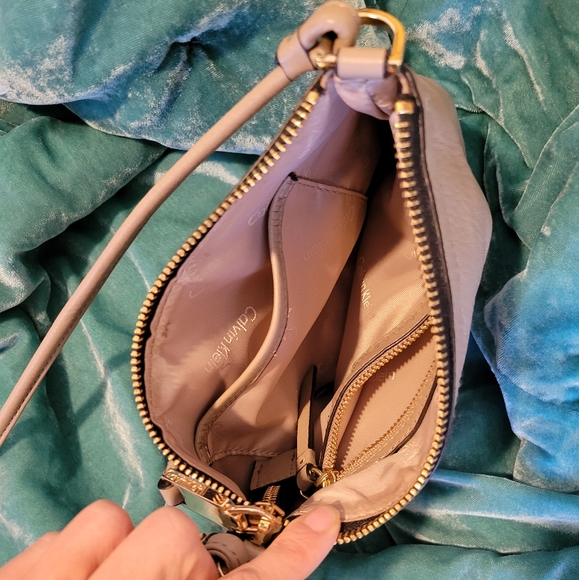 Calvin Klein purse - Picture 3 of 3